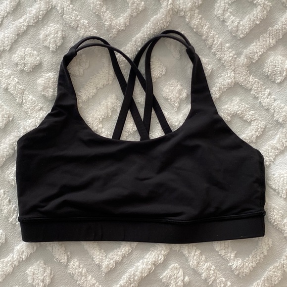 lululemon Energy Bra, black, size 6
Medium Support - Picture 6 of 8